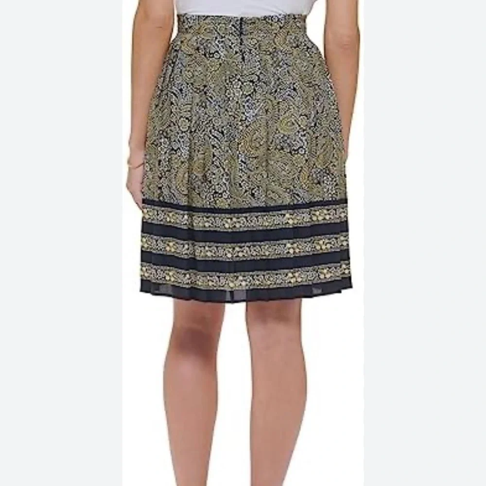 Tommy Hilfiger All Over Paisley Print Pleated Mini Skirt Navy Combo Womens 12